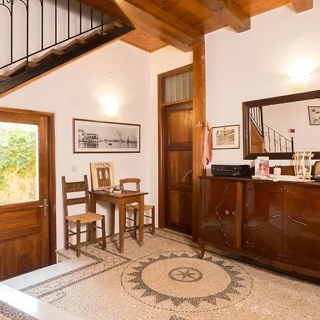 Xenon Апартаменты *