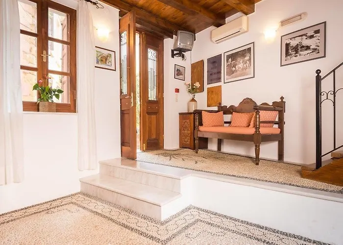 Xenon Апартаменты Ханья